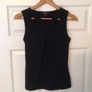 Navy blue Nine West blouse. Size S.
